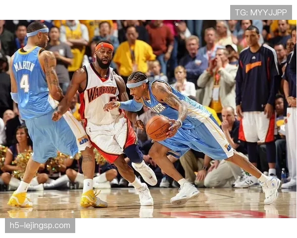 巴郎·戴维斯突破持球率提升显著 拉开队内得分差距