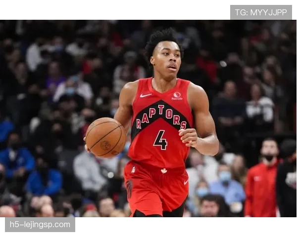 斯科蒂·巴恩斯无球跑动提升进攻活力明显优于队友